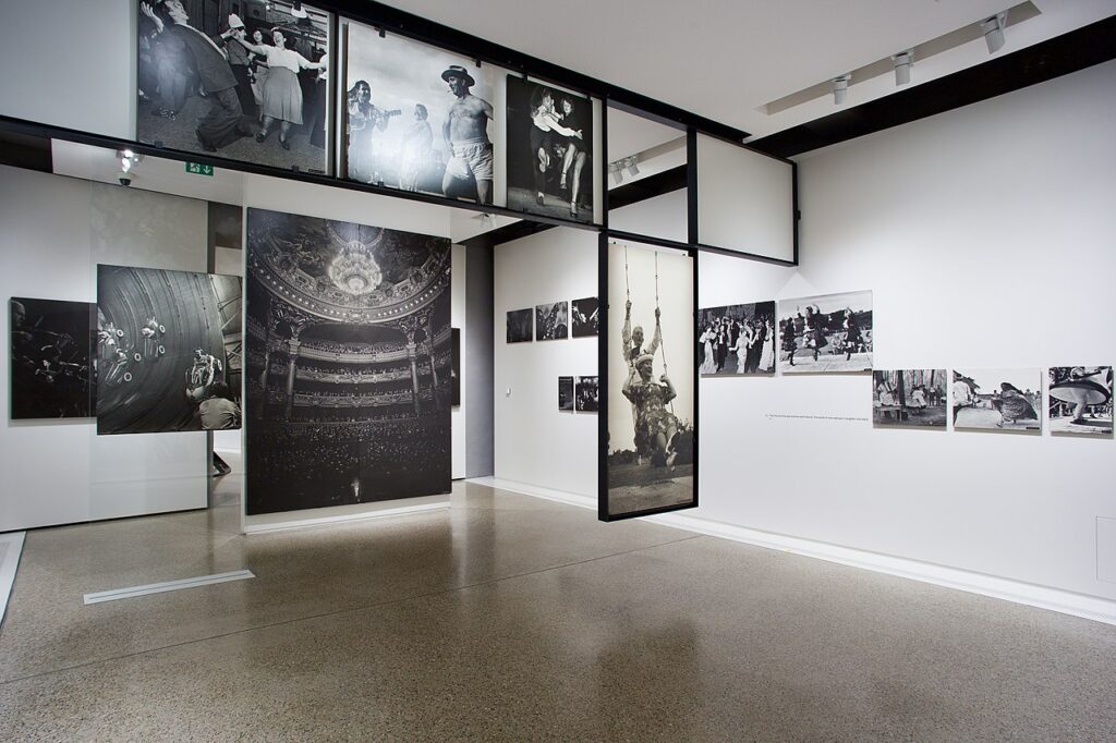 The image present an exhibition view of
photography emblematic exhibition "The Family of Man", Clervaux, 2013.