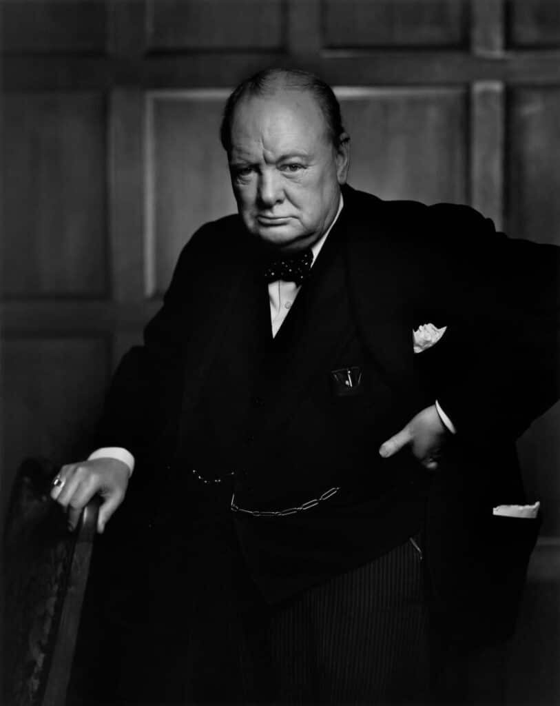 aesthetics of portrait photography : Yousuf Karsh’s portrait of Winston Churchill (1941)